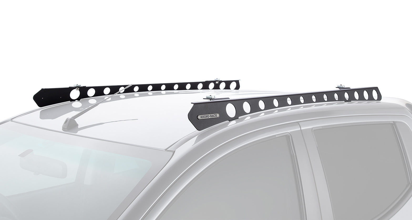 Système de fixation Backbone pour Mitsubishi Triton, accessoire Rhino-Rack, montage côté droit, solide et sécurisé pour transport.