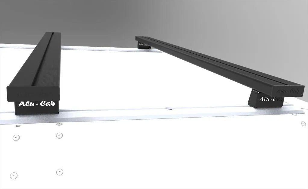 Kit de 2 barres de toit en aluminium Alu-Cab pour véhicule, montées sur toit, solides et durables, avec fixation sécurisée