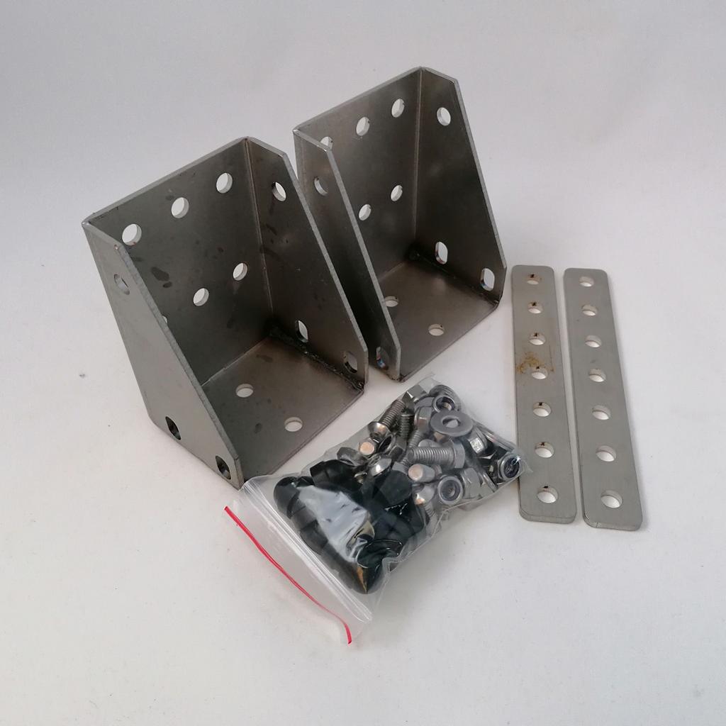 Support d'auvent Alu-Cab pour barres de toit, fixation robuste en aluminium, compatible avec modèles 270° et 180°.