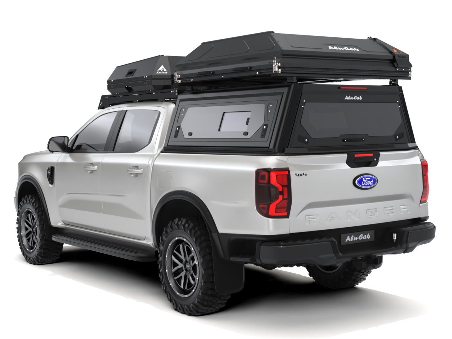 Tente de toit Alu-Cab RT-2S pour 2 personnes, coque en alu compacte, installation sur véhicule, vue de face.
