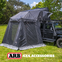 Annexe pour tente de toit ARB Esperance V2, extension en tissu avec fenêtres et zips pour tente de toit ARB.