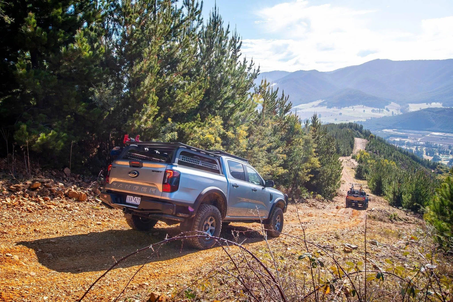 Support de benne ARB 4x4 pour Ford Raptor 2023+ Double Cab, système de fixation robuste pour charge utile.