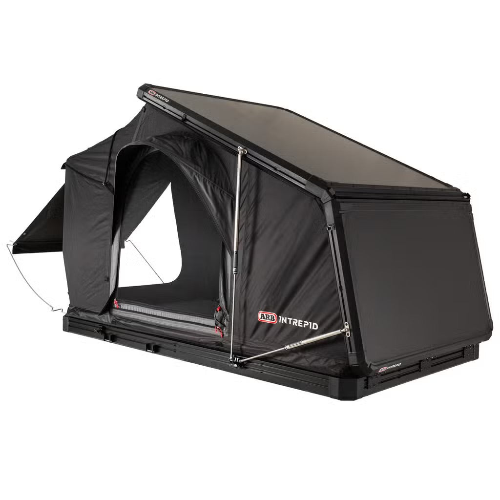 Tente de toit ARB Intrepid pour espace 4x4, installation facile, avec matelas et fenêtres pour camping aventure.