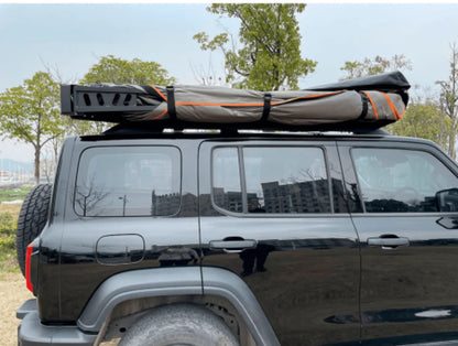 Auvent autoportant BULLFACE 270° XL Overland pour camping, modèle 470 Droite, fixation robuste et design pratique.