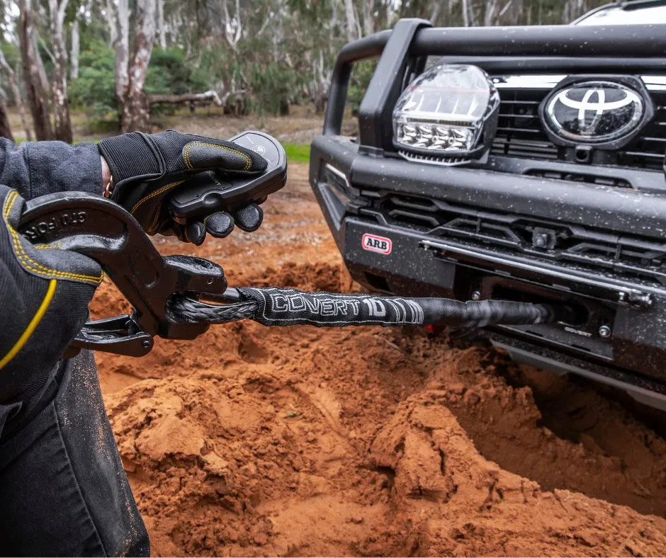 Treuil COVERT 10S Bushranger | 12V | 4536 KG | Synthetique sur Xperts4x4 Accessoires 4x4 Off-Road