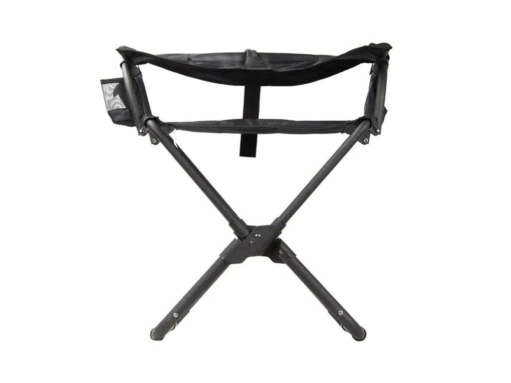 Chaise de camping pliable Front Runner Expander, compacte et légère, avec structure en métal et assise en tissu résistant.