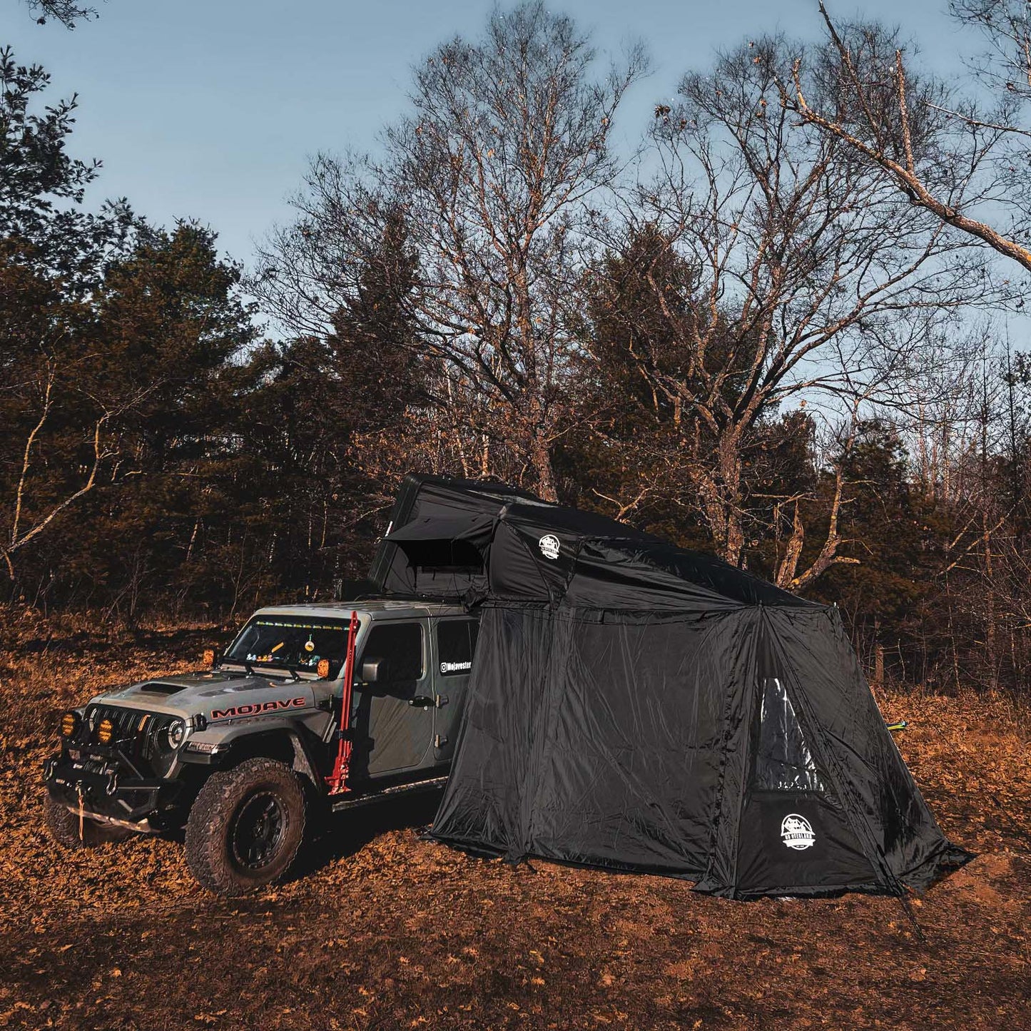Annexe Go Overland Canada EXPEDITION-M pour tente de toit, abri 13m², adapté pour 4 saisons, en tissu résistant, installation facile.