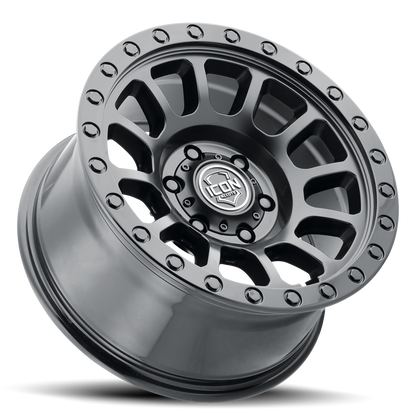 Jante ICON Alloys HULSE en alliage pour 4x4, finition élégante, montée sur un véhicule tout-terrain robuste.