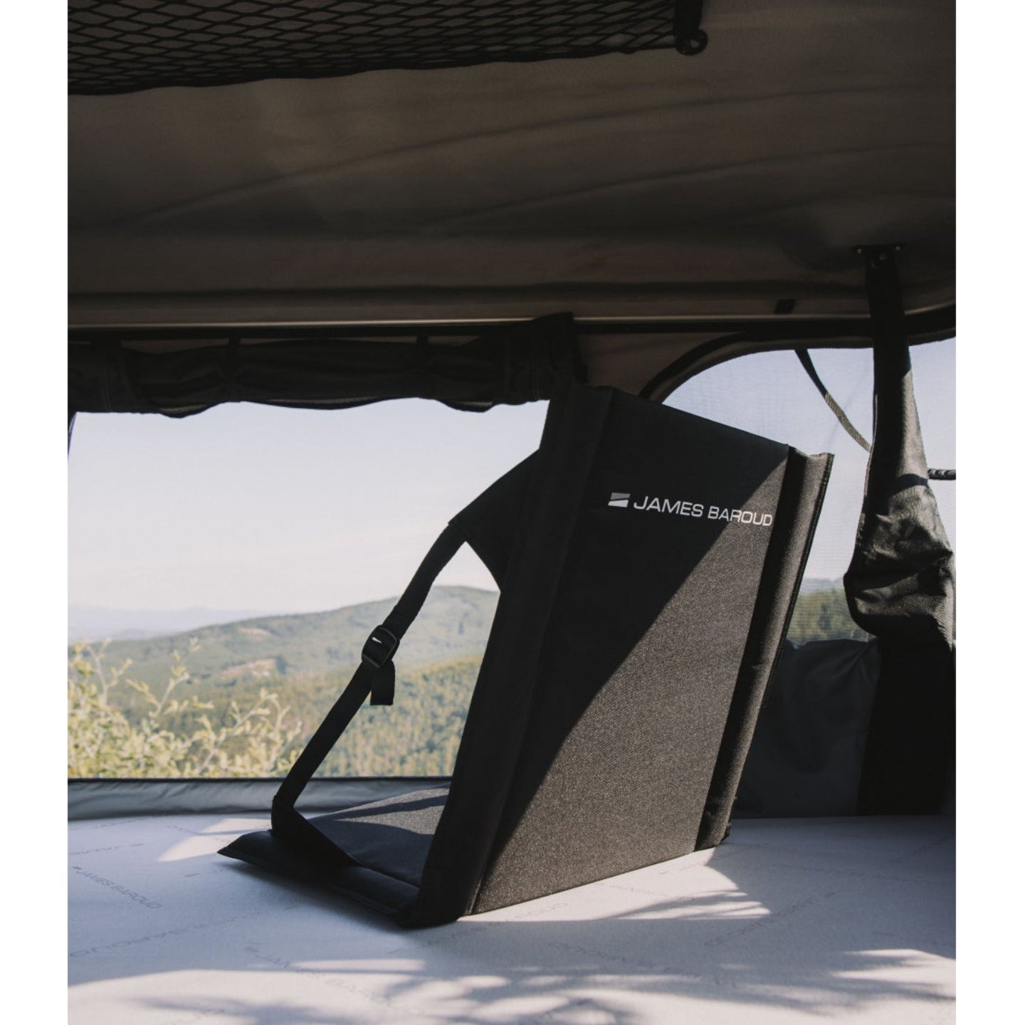 Paire de sièges pliables James Baroud pour tente de toit, confortables et légers, accessoires pour camping en plein air.