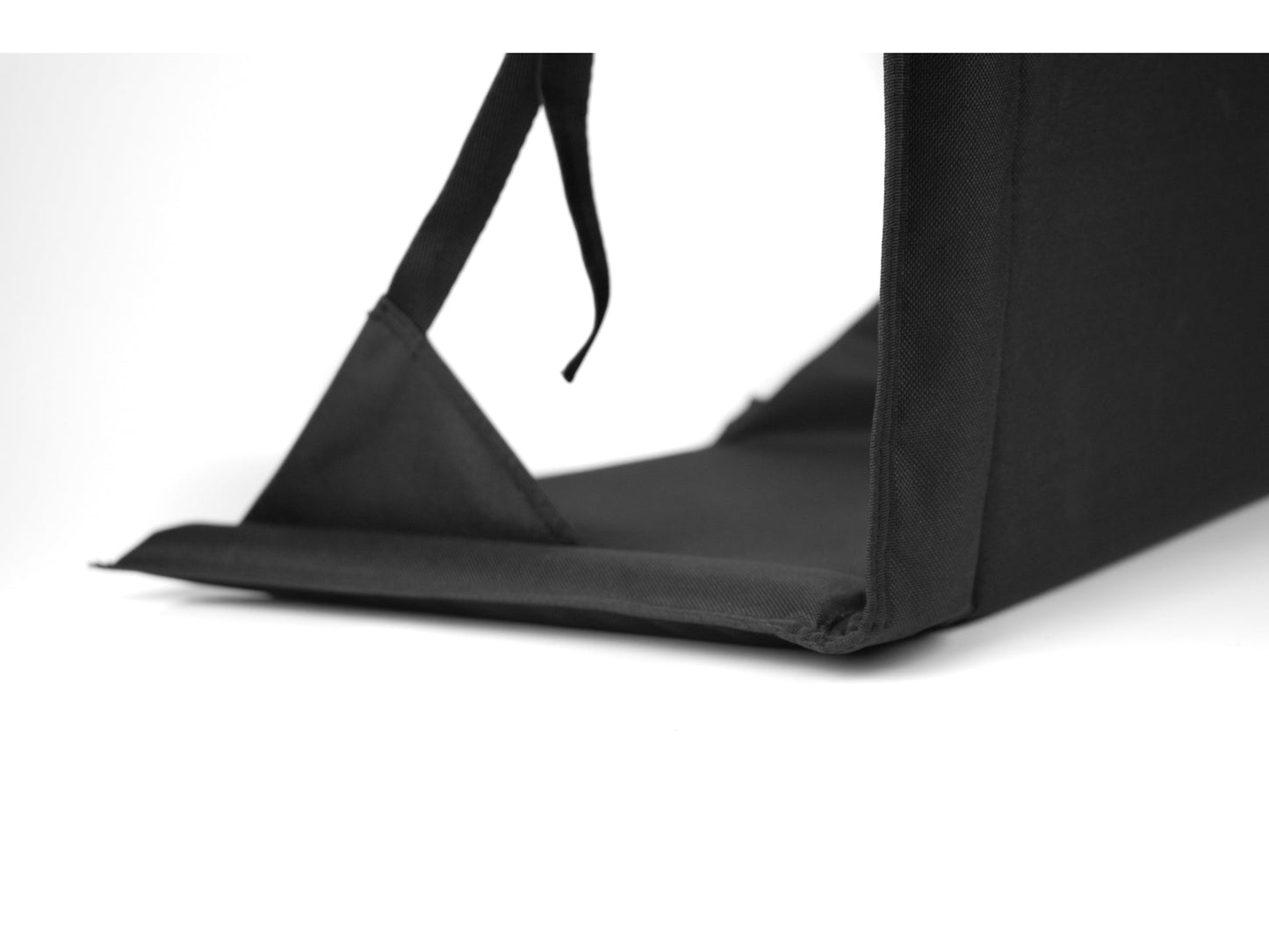 Paire de sièges pliables James Baroud pour tente de toit, confortables et légers, accessoires pour camping et aventure en plein air.