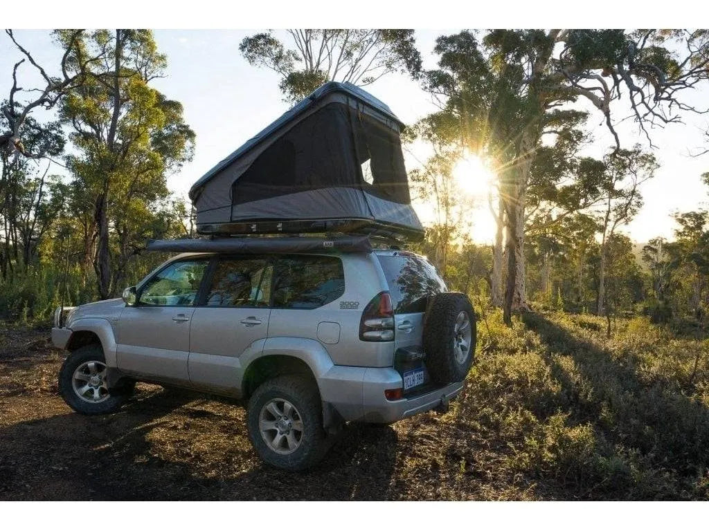 Tente de toit Space EVO S/M/XL - James Baroud - ouverture portefeuille sur Xperts4x4 Accessoires 4x4 Off-Road