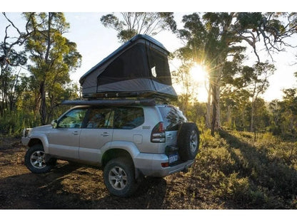 Tente de toit Space EVO S/M/XL - James Baroud - ouverture portefeuille sur Xperts4x4 Accessoires 4x4 Off-Road