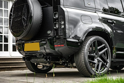 Échappement Quad Gloss Black KAHN pour Defender 110 V8 (2020+) sur Xperts4x4 Accessoires 4x4 Off-Road