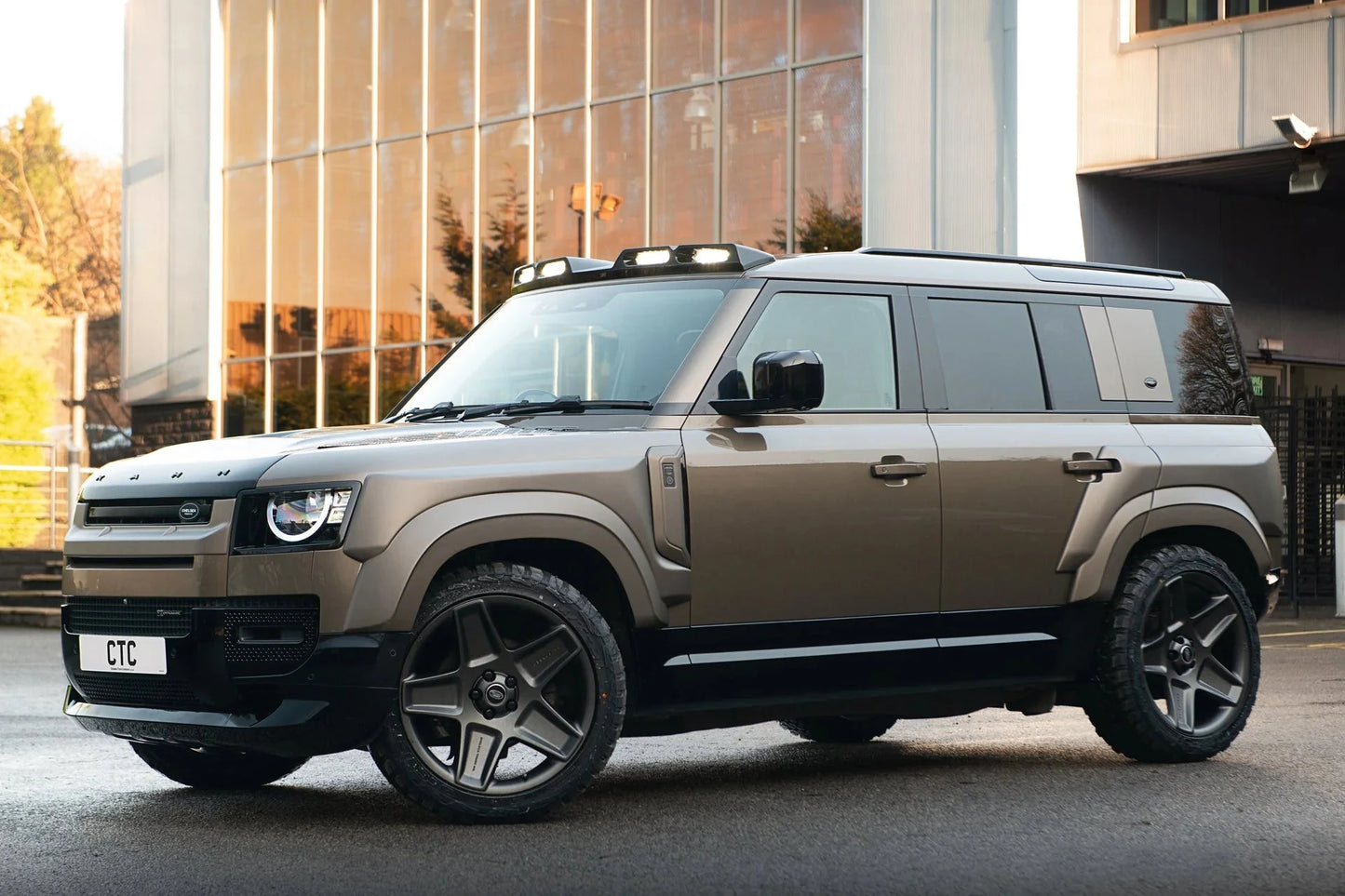 Kit de large passage KAHN pour Defender 110 2020+, look agressif et premium, accessoires de tuning pour carrosserie.