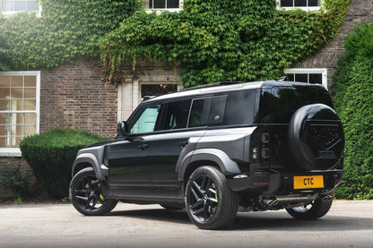 Kit de large passage KAHN pour Defender 110 2020+ avec look agressif et finition premium, tuning pour carrosserie.