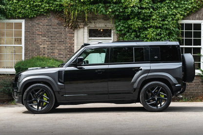 Kit de carrosserie KAHN Wide Track pour Defender 110 2020+ avec look agressif et design premium, tuning auto robuste.