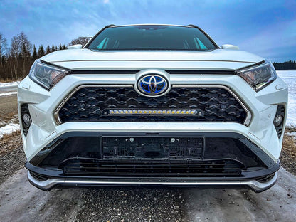 Pack LED de calandre LAZER LAMPS pour Toyota RAV4 2020+ hybride rechargeable, éclairage LED moderne et performant.