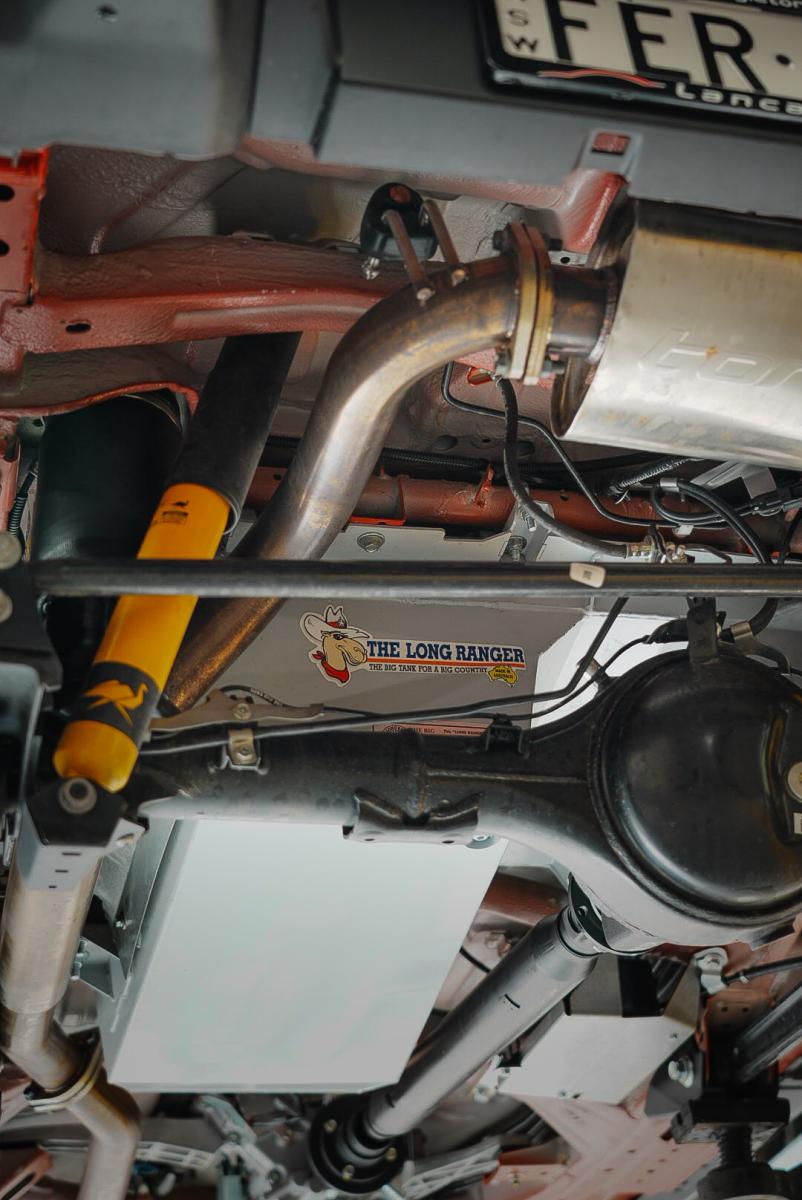Réservoir de remplacement LONGRANGER 80L pour Suzuki Jimny 2023+ XL 5 portes, vue du réservoir installé.