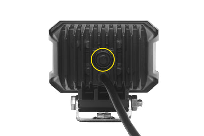 Phare de travail LED Lumidrive PROXIDRIVE, étanche, 2800 lumens, éclairage LED robuste pour travaux en extérieur.
