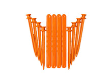 Plaques à sable Maxtrax Kit Fixation et Jonction avec piquets MKII et XTREME pour stabiliser les dispositifs tout-terrain.
