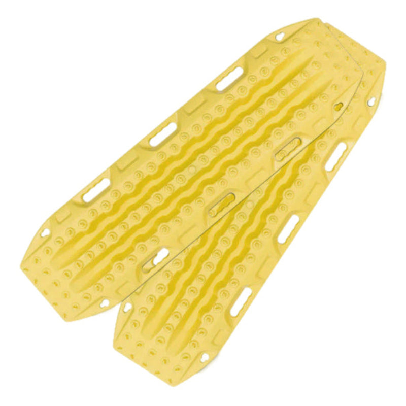Paired Maxtrax MKII plaques à sable, 1,15 m x 0,34 m, robustes pour stabiliser les véhicules sur le sable.