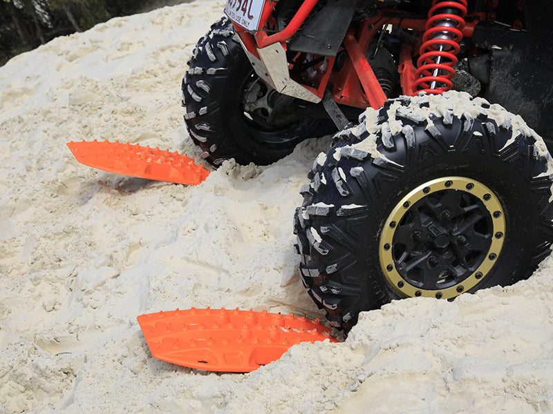 Plaques à sable Maxtrax Mini pour 4x4, kit léger et efficace pour l’OffRoad, en plastique robuste, idéal pour l’enlisement.