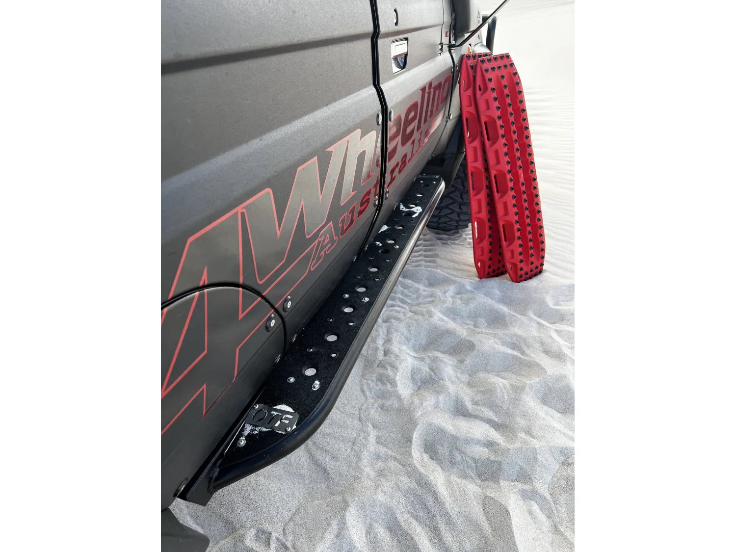 Plaques à Sable MAXTRAX XTREME 4x4 (paire) sur Xperts4x4 Accessoires 4x4 Off-Road