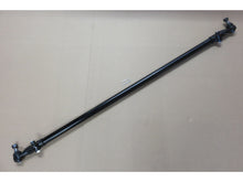 Barre de liaison renforcée N4 OFFROAD pour Patrol Y61 avec rotules graissables, pièce de suspension robuste et complète.
