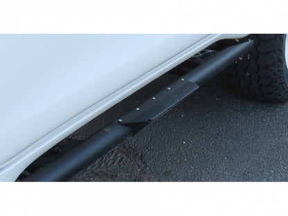 Paired N4 OFFROAD marche-pieds pour tube 60mm en acier antidérapant, montage robuste pour véhicules tout-terrain.