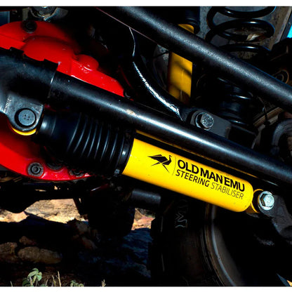 Amortisseur de direction OME pour Jeep Wrangler JK 2007-2018, accessoire off-road, image montrant le composant robuste.