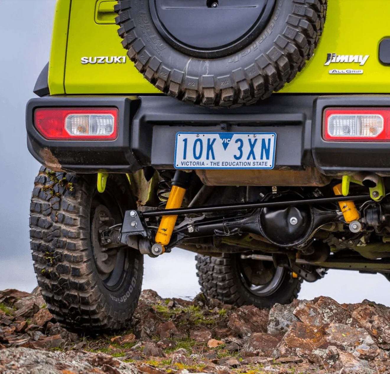 Kit de suspension OME Nitro Plus pour Suzuki Jimny 2018+ 3 portes, amortisseurs et ressorts renforcés, augmentation de hauteur 40-50mm.
