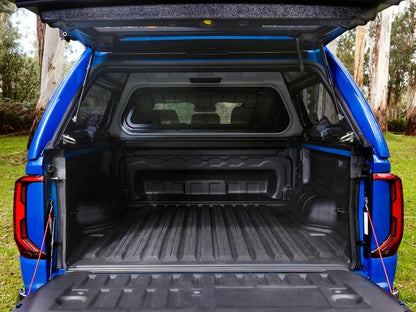 Bac de benne PRO-FORM Sportguard pour Ford Ranger et VW Amarok 2023, protection durable pour le coffre de pickup.