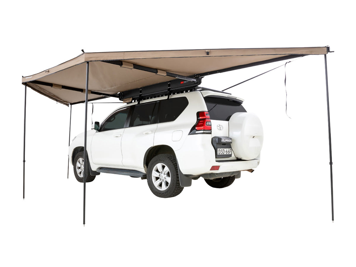 Auvent autoportant RHINO-RACK 180° Batwing de 2,2 m pour 8,4 m², protection solaire pour véhicule en extérieur.