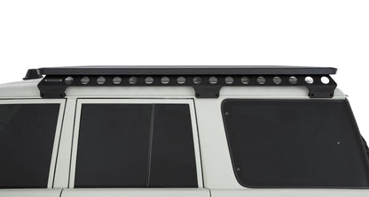 Support de galerie Pioneer Rhino-Rack pour Land Cruiser 76 Series 4WD, côté droit, accessoire robuste pour véhicule tout-terrain.