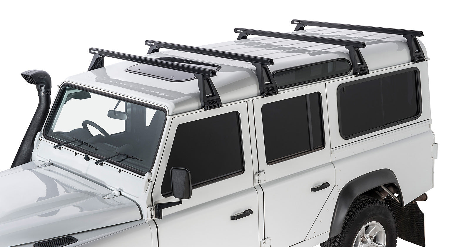 Kit de 4 barres de toit noires RHINO-RACK Heavy Duty 1500mm avec pieds pour Land Rover Defender 110 1993-2020, vue de dessus.