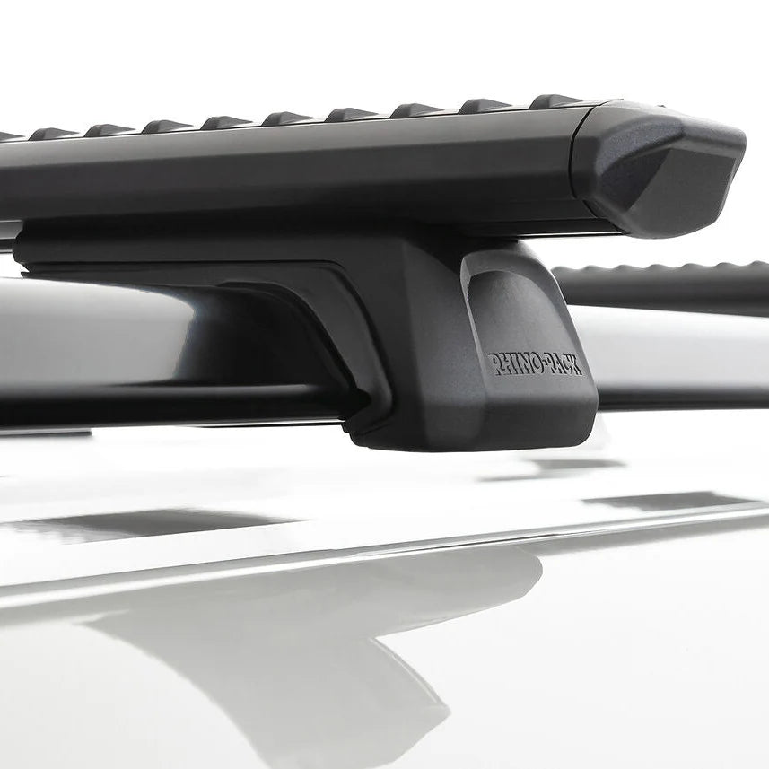 Kit de 2 barres de toit RHINO-RACK SportzBar pour Ford Ranger, Raptor, Amarok 2023, parfait pour l'offroad et l'aventure.