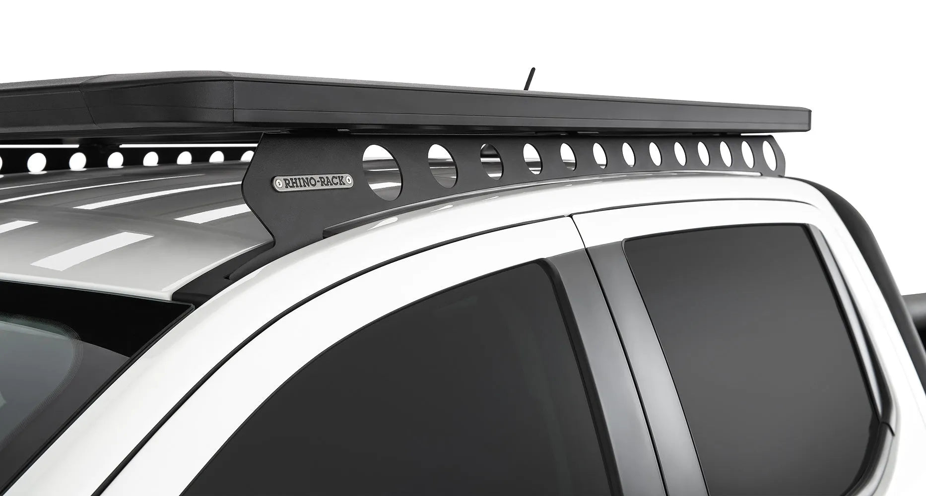 Kit galerie de toit Rhino-Rack Backbone pour Ford Ranger Raptor 2023+, montage robuste, avec barres de toit et supports.