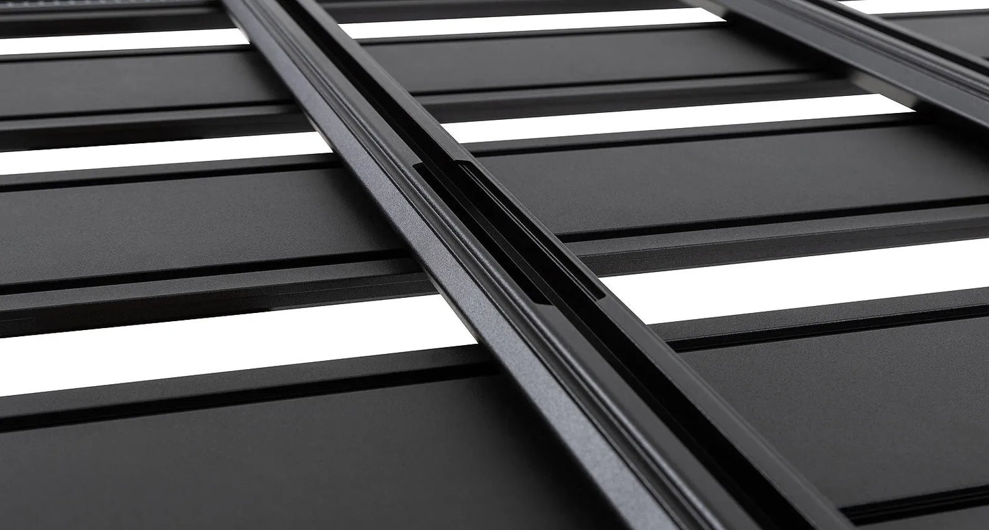 Kit de galerie de toit Rhino-Rack Backbone pour Ford Ranger Raptor 2023+ avec barres robustes et fixation solide.