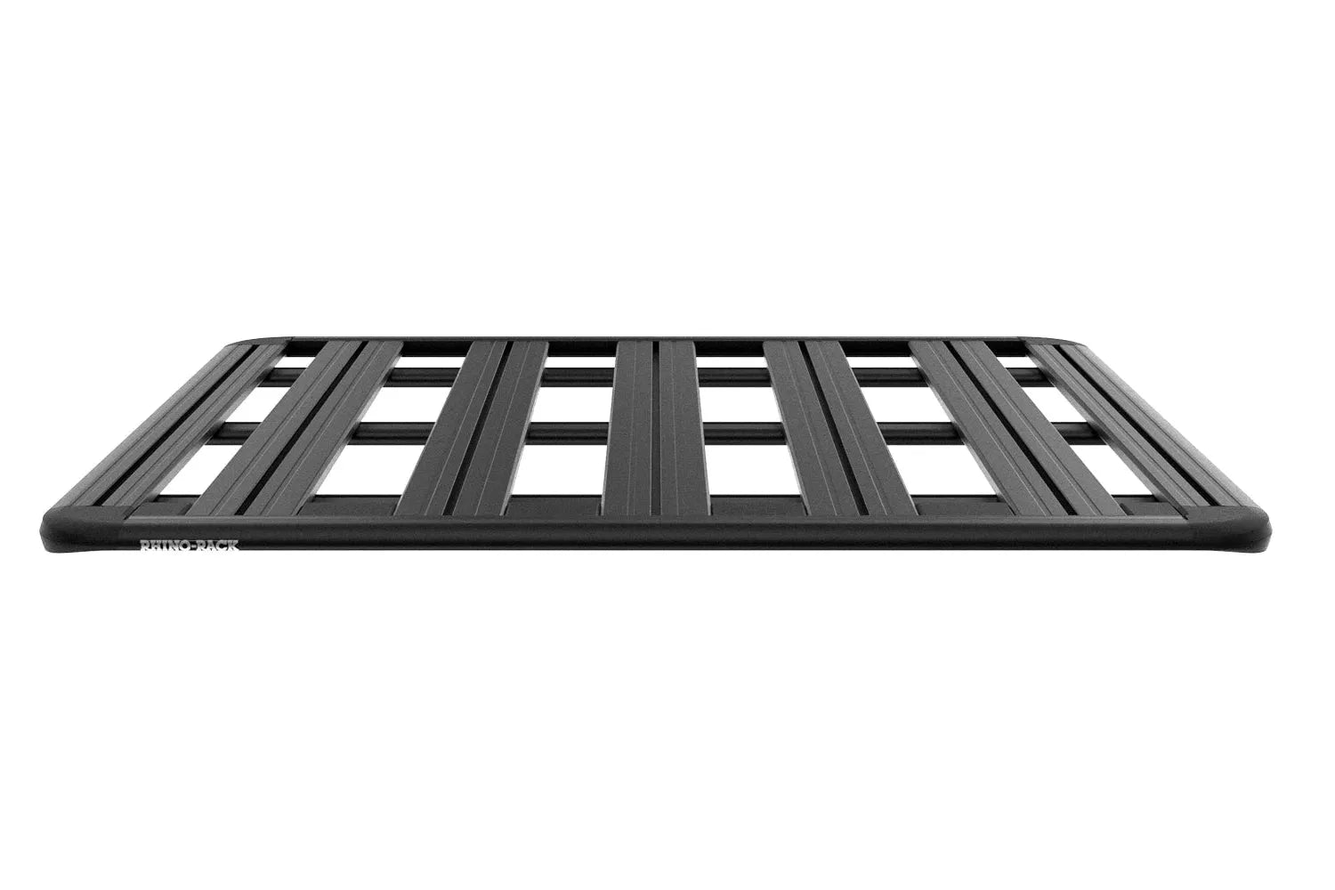 Galerie de toit Rhino-Rack pour hardtop RSI SmartCap Full-Size sur RAM, Tacoma, F150 ou Gladiator, vue de côté avec accessoires.