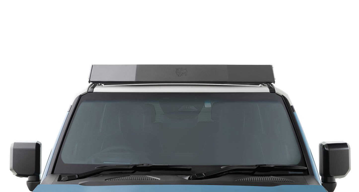 Kit galerie de toit Rhino-Rack pour Land Cruiser Prado 250, dimensions 2413x1219mm, avec barres robustes et fixation solide.