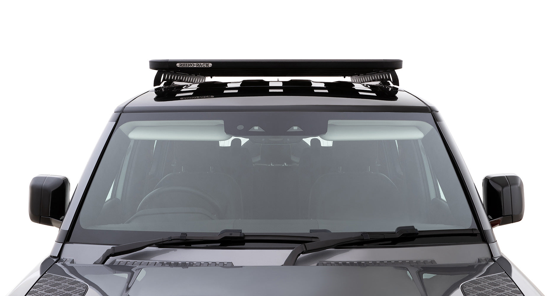 Galerie de toit Rhino-Rack Pioneer pour Land Rover Defender II 110 L663 2020+, fixation robuste et design compatible avec le véhicule.