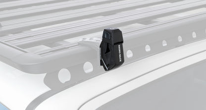 Kit d'installation rapide Stow-iT pour galerie ou barre, accessoire Rhino-Rack, facile à fixer sur la galerie ou la barre de toit.