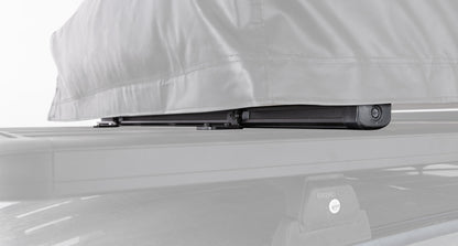 Support de tente de toit pour plateforme Pioneer Rhino-Rack, accessoire robuste pour installation en extérieur.