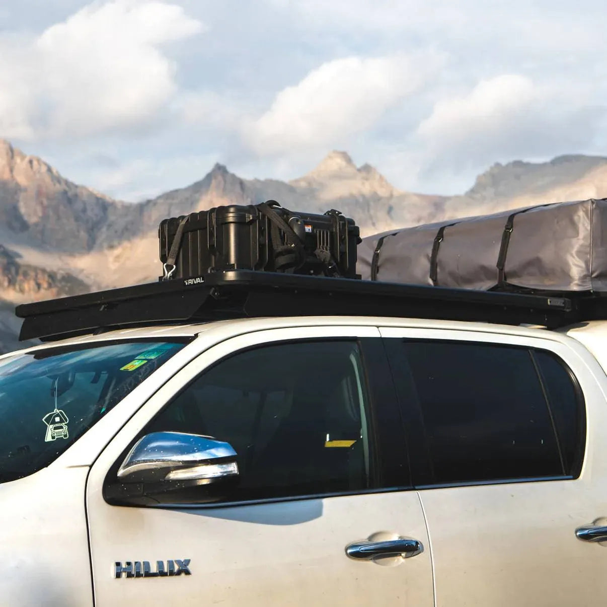 Galerie de toit pour Toyota Hilux REVO 2016-Present | RIVAL 4x4 | 1430 x 1235mm sur Xperts4x4 Accessoires 4x4 Off-Road