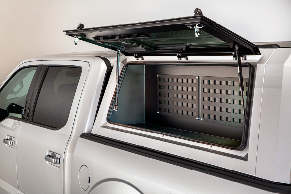 Kit de rangement Full-Bin RSI SMARTCAP pour Jeep Gladiator JT, accessoire robuste en métal avec compartiments spacieux.