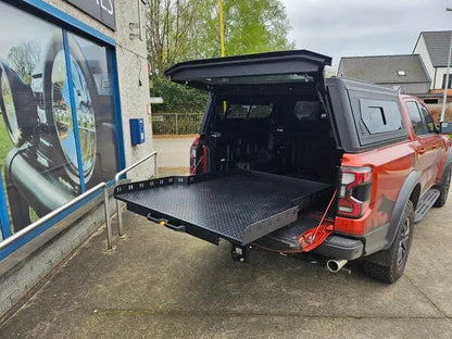 Plateau coulissant RUUUD pour Ford Ranger Raptor 2023+ Next Gen, sans perçage, en métal robuste et finition élégante.