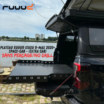 Plateau coulissant RUUUD pour Isuzu D-Max 2020+ Space-Cab, installation sans perçage, vue du plateau en position ouverte.