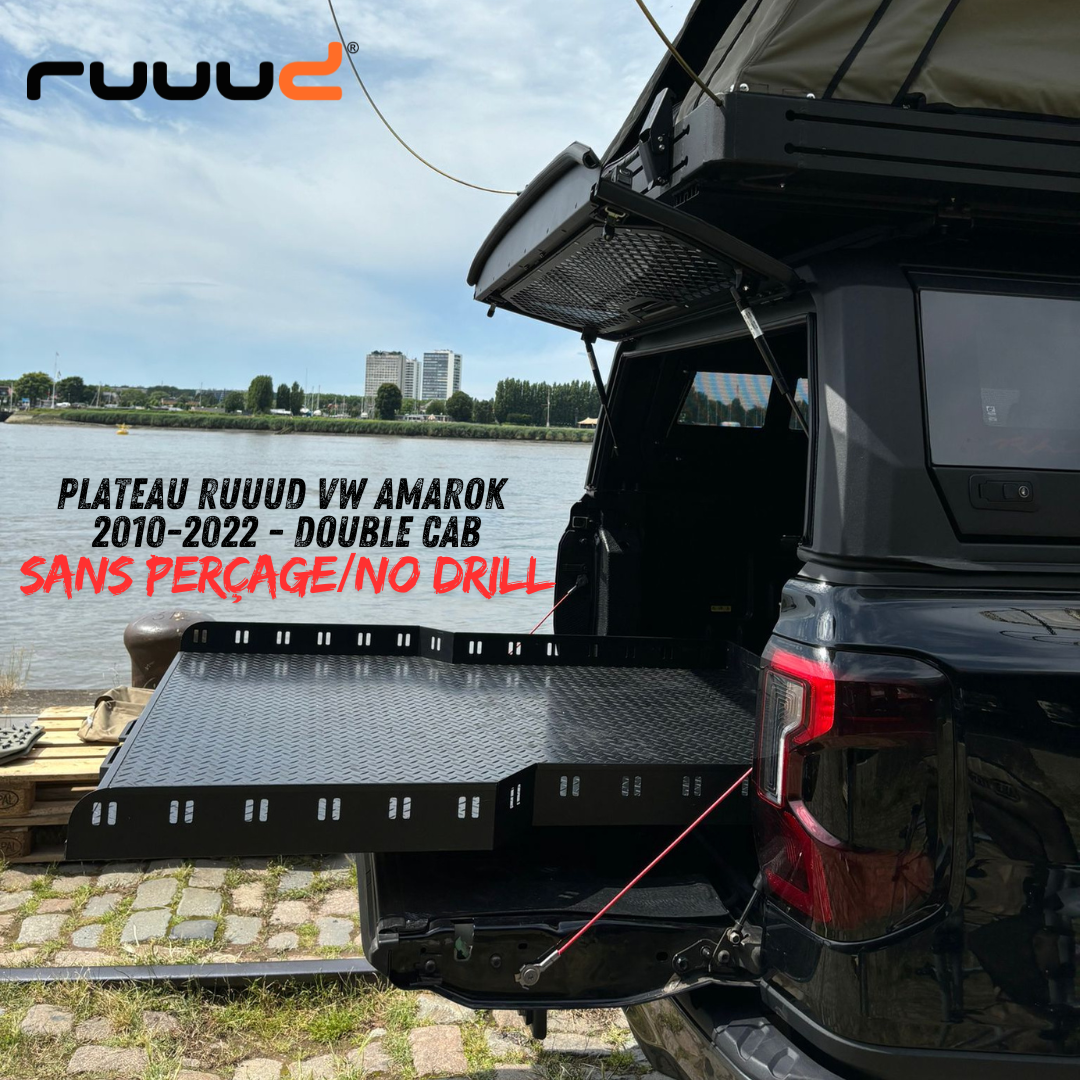 Plateau coulissant RUUUD pour VW Amarok double cab 2010-2022, surface robuste et système de glissement sécurisé.