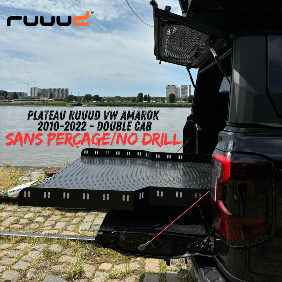 Plateau coulissant RUUUD pour VW Amarok 2010-2022 double cabine, surface robuste et glissière de fixation.