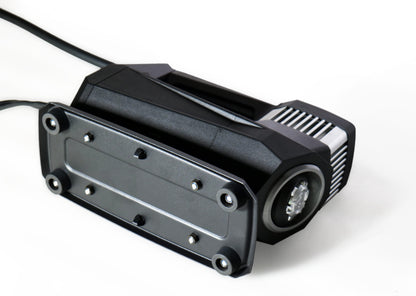 Compresseur T-MAX Storm Pump 150 PSI, compresseur pour 4x4, vue du produit avec tuyau et manomètre.